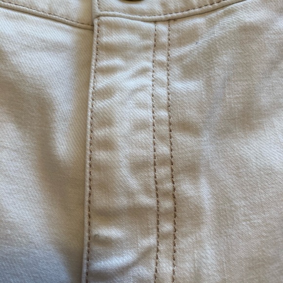 Jones New York Beige Signature Jeans Size 12 - Picture 4 of 8